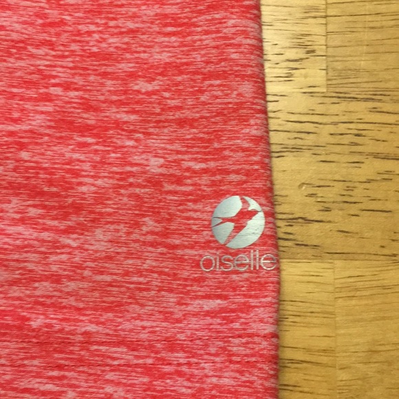 Oiselle Tank - Picture 2 of 5